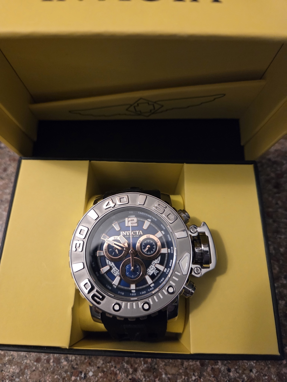 Invicta Men's Silver and Blue Chronograph Watch